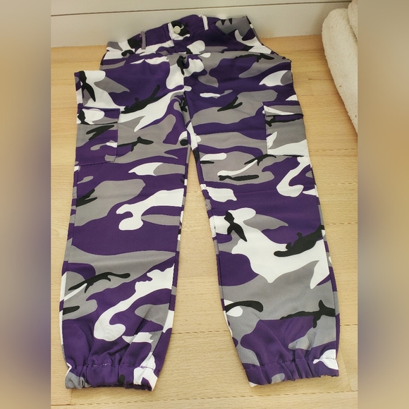 2 pair camo cargo joggers - Picture 2 of 9